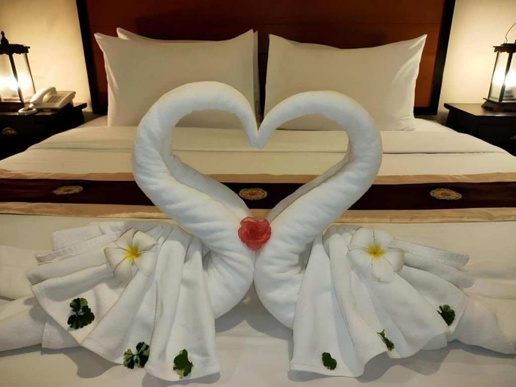 Rayong Lanna Hotel Dış mekan fotoğraf