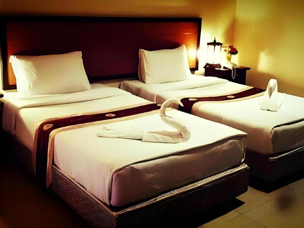 Rayong Lanna Hotel Dış mekan fotoğraf