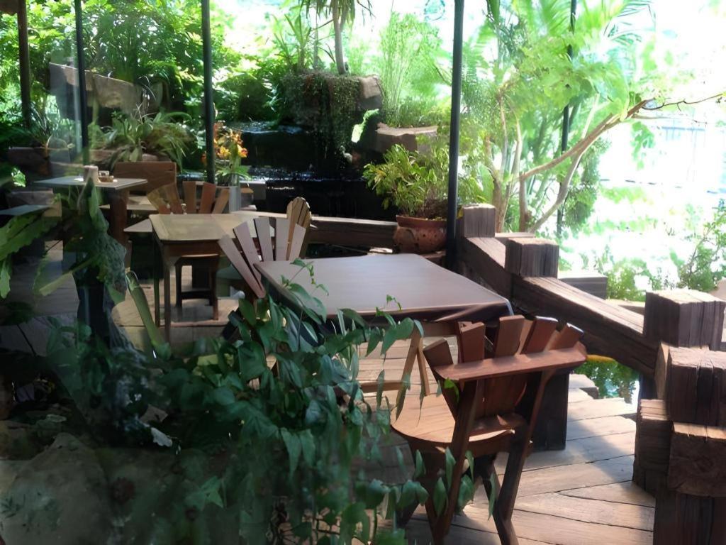 Rayong Lanna Hotel Dış mekan fotoğraf
