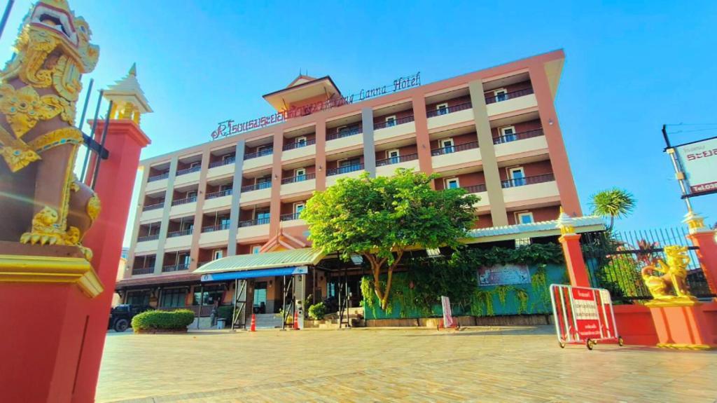 Rayong Lanna Hotel Dış mekan fotoğraf
