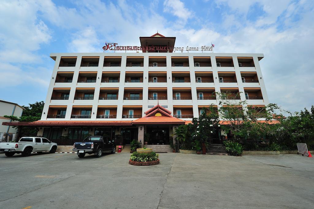 Rayong Lanna Hotel Dış mekan fotoğraf